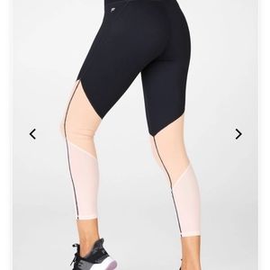 Fabletics Tricolor Black And beige